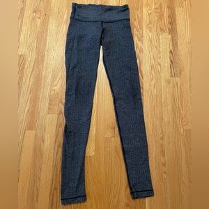 Lululemon wunder leggings in size 2